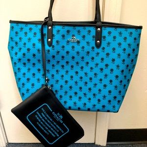Coach Reversible floral badlands Tote